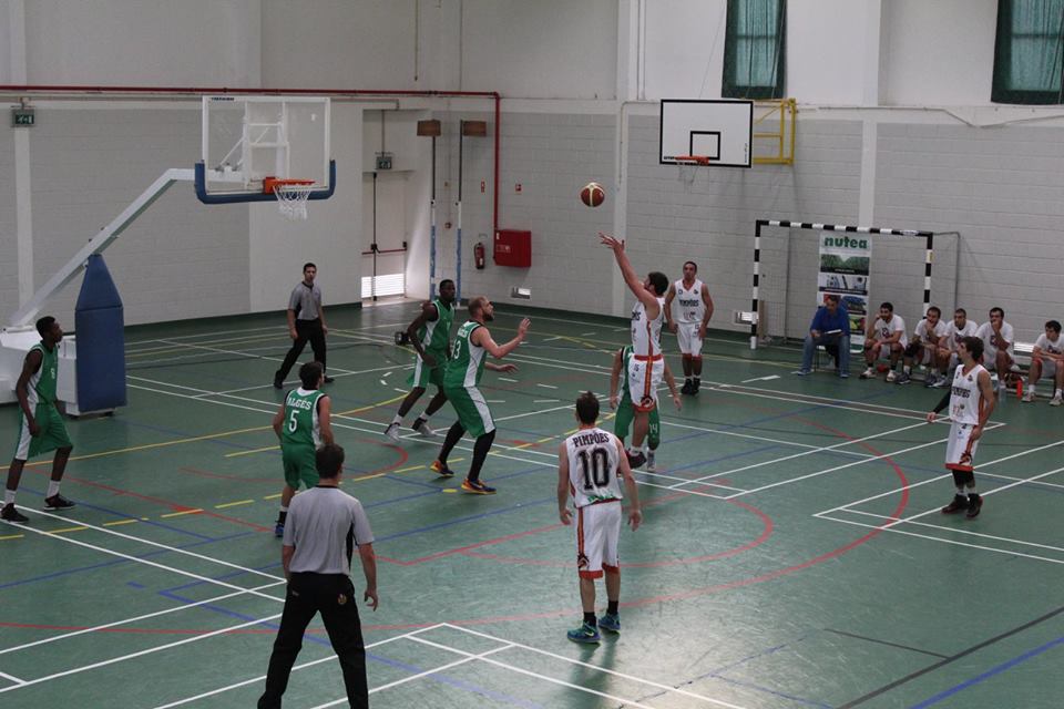 Jogo equilibrado do início ao fim