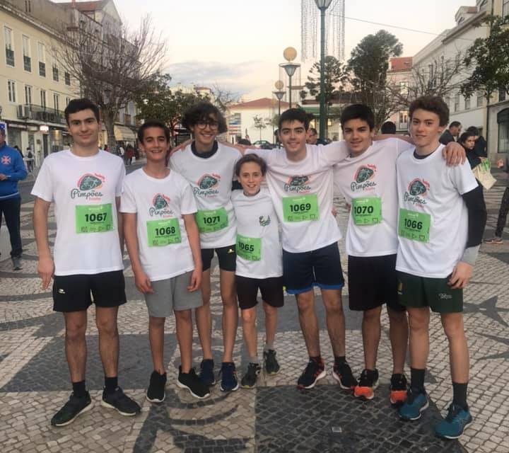 Pimpões Triatlo em segundo lugar na Corrida P’la Vida