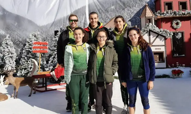 Nadadores dos Pimpões participaram no Torneio Zonal de Juvenis da Zona Sul