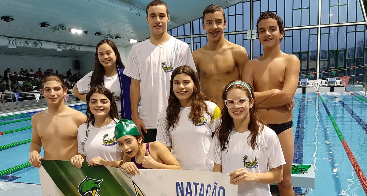Dez nadadores dos Pimpões com excelentes resultados nos torneios de Pombal