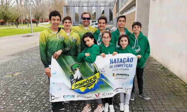 Nadadores dos Pimpões medalhados no Campeonato Interdistrital de Infantis